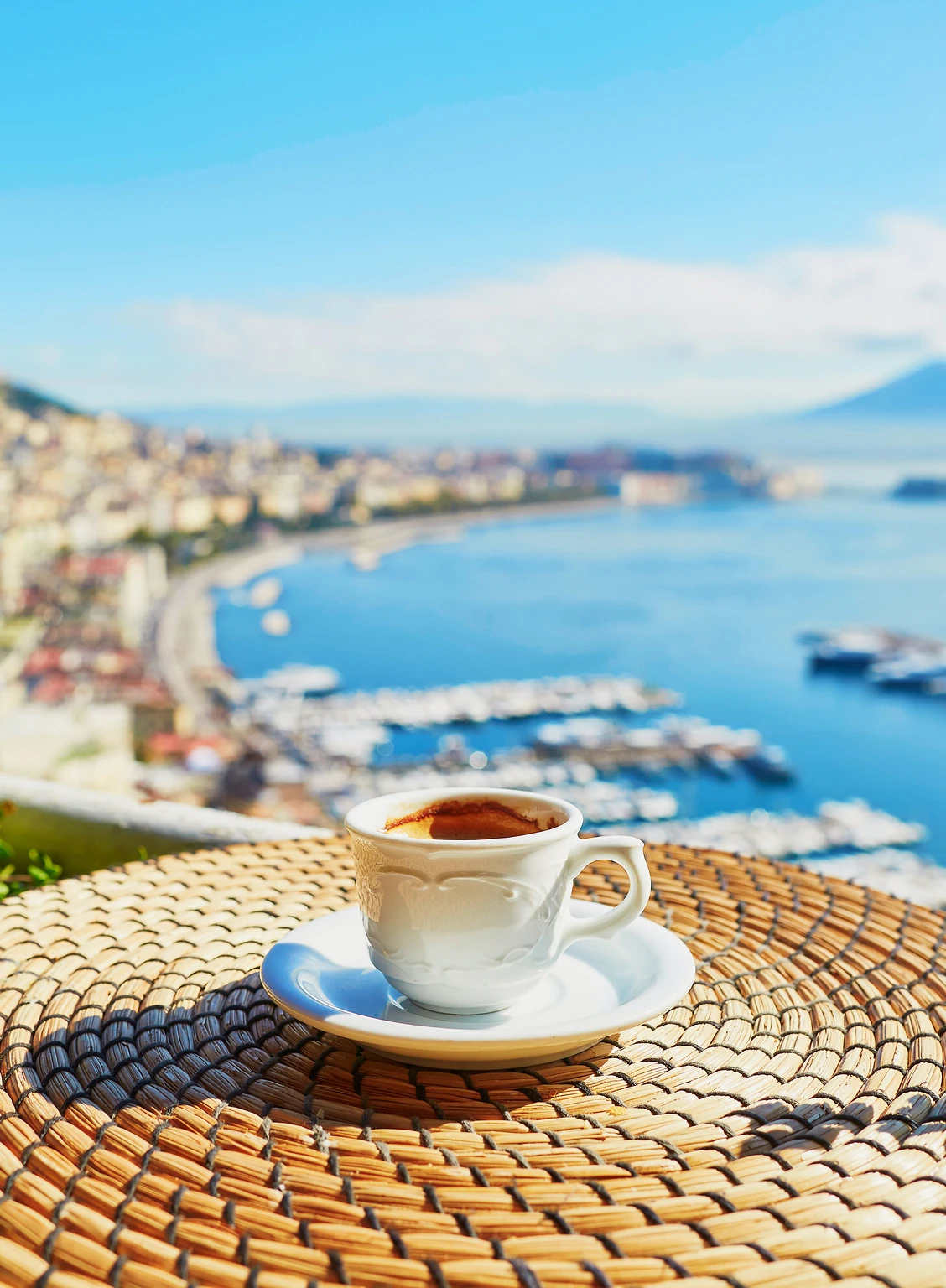 Travel & Housing For Nurses What We Offer Image